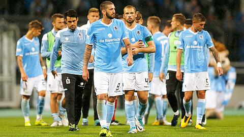 Favorit in der Regionalliga Bayern: Sascha Mölders (Mi.) und der TSV 1860.