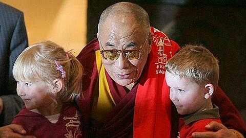 Dalai-Lama-Besuch: Viel Zuneigung, wenig Wissen