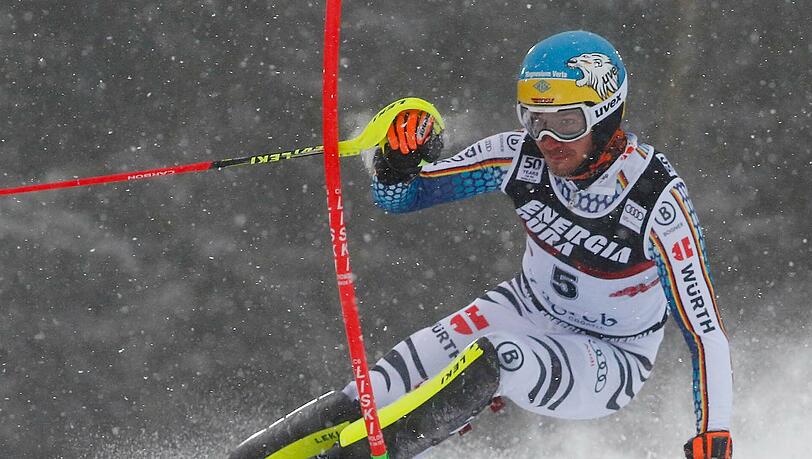 Felix Neureuther landete beim Slalom-Weltcuprennen in Zagreb auf dem zweiten Platz.