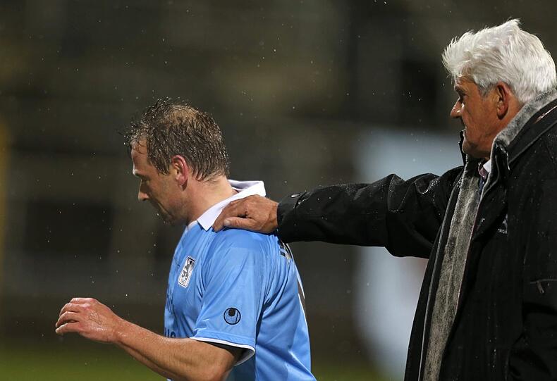 Werner Lorant (r) mit Thomas Häßler.