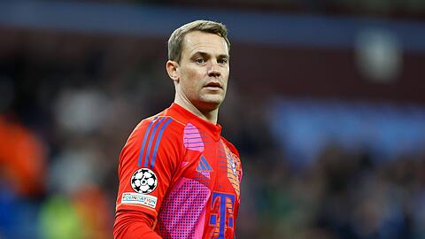 Manuel Neuer machte gegen Aston Villa eine mehr als unglückliche Figur.