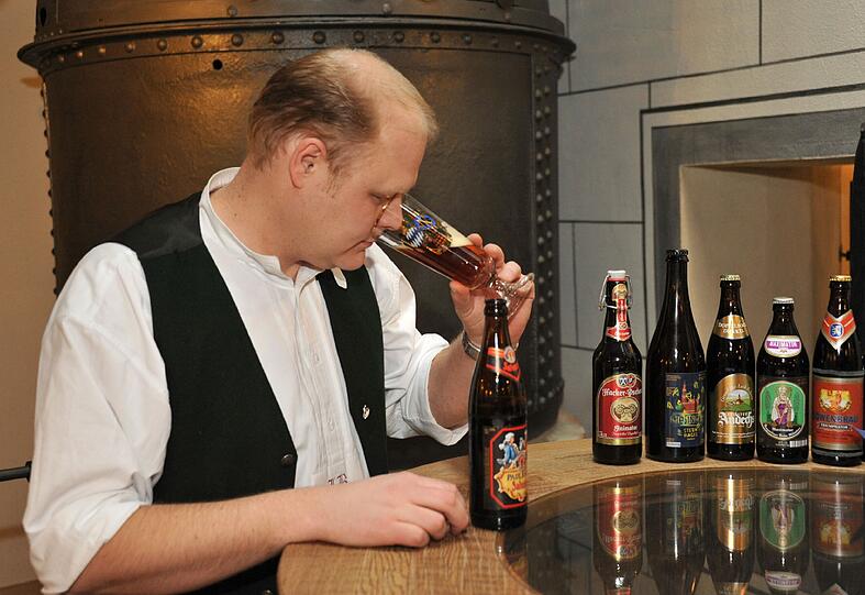 Die AZ beim Starkbiertest