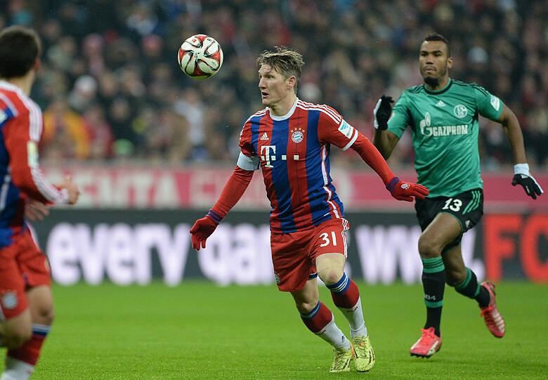 BASTIAN SCHWEINSTEIGER - Note 3:
Bildete wie in Wolfsburg mit Alonso das Duo auf der Sechs. Vergab eine Kopfballchance in der ersten Halbzeit. Unauffälliger, solider Auftritt des Kapitäns.