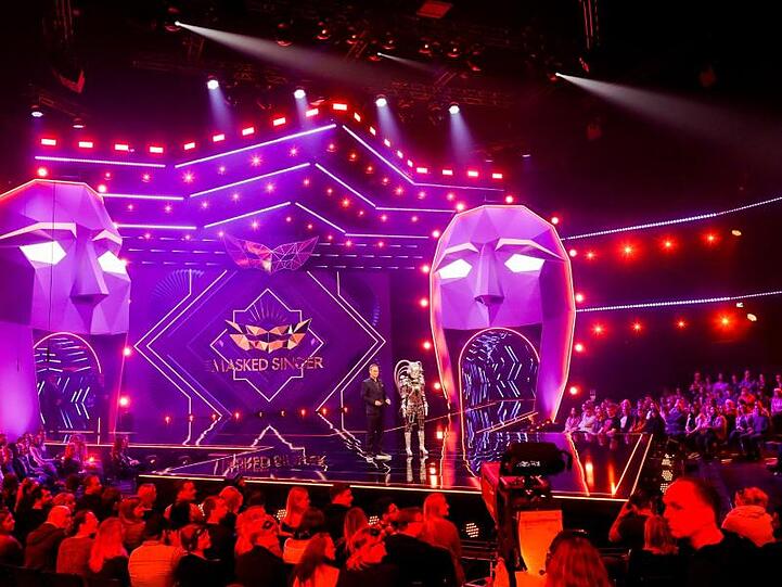 Die ProSieben-Show "The Masked Singer" ist zweifach mit dem Deutschen Fernsehpreis ausgezeichnet worden.