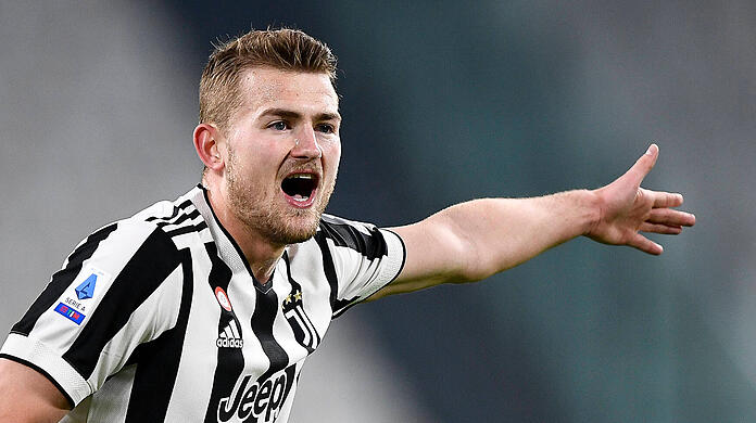 Matthijs de Ligt soll sich mit dem FC Bayern bereits auf einen Wechsel verständigt haben.