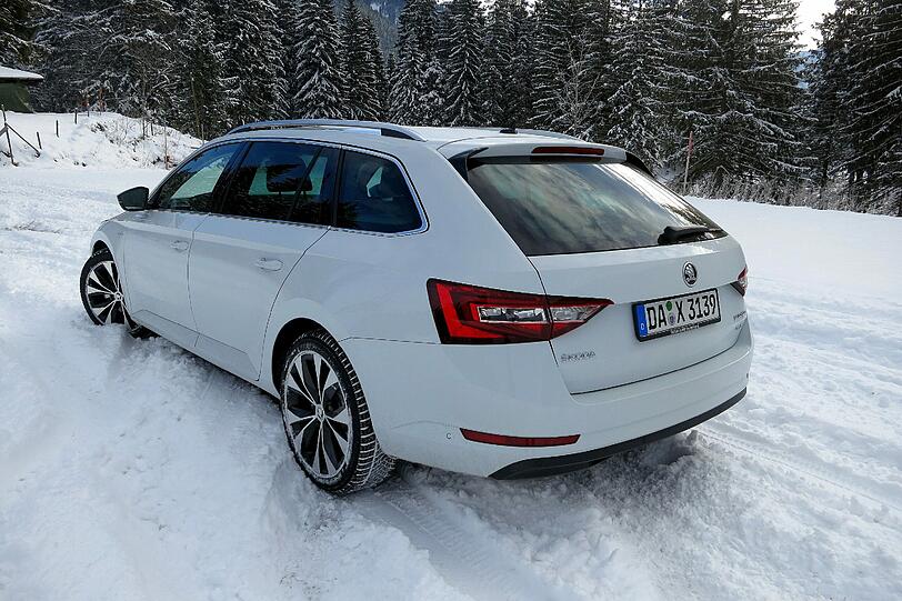 Schicker Abgang: Rund 90 Prozent aller bisher in Deutschland verkauften Skoda Superb sind Kombis.