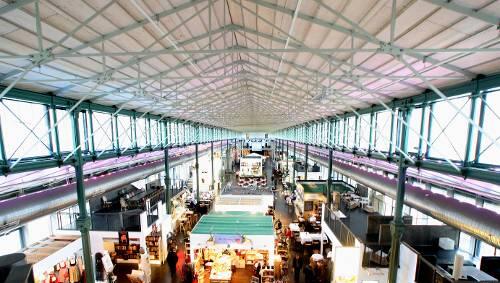 Ungewisser Blick in die Zukunft - die Schrannenhalle Ungewisser Blick in die Zukunft - die Schrannenhalle