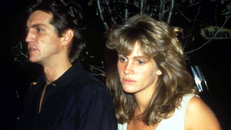 Eric Roberts ist der große Bruder von Weltstar Julia Roberts. Eric Roberts ist der große Bruder von Weltstar Julia Roberts.