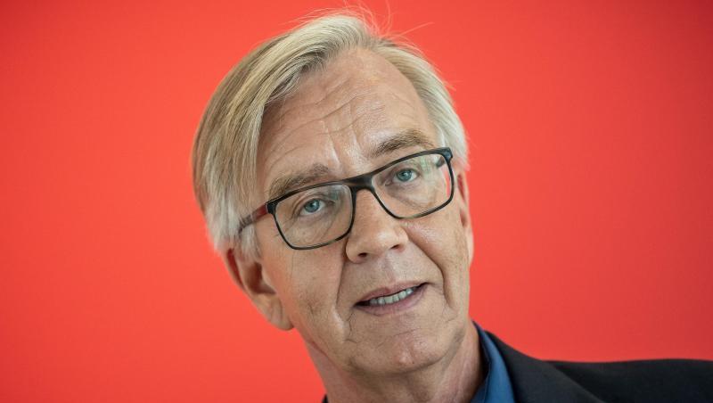Dietmar Bartsch, Fraktionsvorsitzender der Partei Die Linke, spricht zur Presse. Foto: Michael Kappeler/dpa/Archivbild