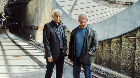"Tatort: Unverg&auml;nglich": Franz Leitmayr (Udo Wachtveitl, l.) und Ivo Batic (Miroslav Nemec) ermitteln am M&uuml;nchner St.-Quirin-Platz.