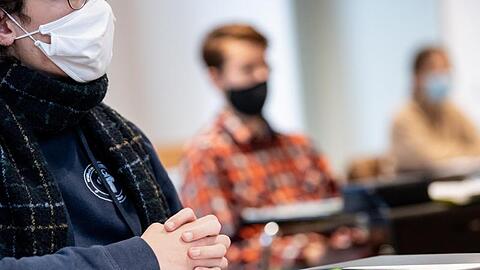 Ab kommendem Schuljahr können Schüler in München Tschechisch lernen. (Archivbild)