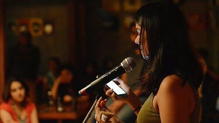 Die Worte von Aranya Johars Poetry Slam gingen um die Welt.