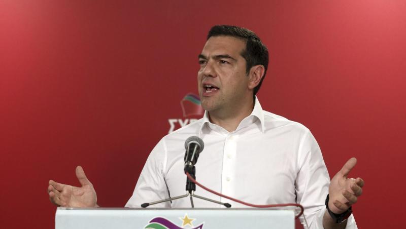 Der griechische Ministerpräsident Alexis Tsipras will vorgezogene Parlamentswahlen, weil seine linke Regierungspartei Syriza bei der Europawahl schlecht abgeschnitten hat. Der griechische Ministerpräsident Alexis Tsipras will vorgezogene Parlamentswahlen, weil seine linke Regierungspartei Syriza bei der Europawahl schlecht abgeschnitten hat.