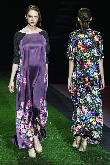 In Moskau findet vom 24. - 28. Oktober die Volvo Fashion Week statt. Schöne Frauen, schrille Outfits und jede Menge Glamour. Die Bilder von der Fahsion Week.
