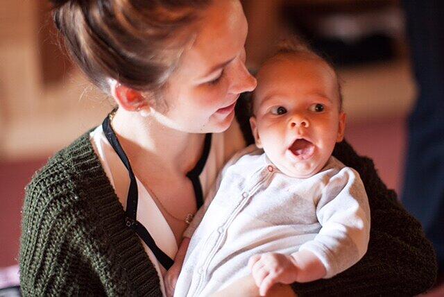 Marie F. und ihr kleiner Sohn Noah.