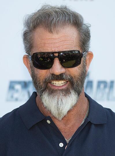 Na wer ist den das? Hätten Sie Mel Gibson trotz des riesigen Fusselbarts erkannt?