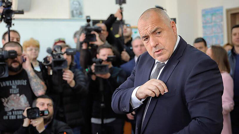 Die dritte Parlamentswahl binnen vier Jahren war nach dem Rücktritt der Mitte-Rechts-Regierung von Ministerpräsident Boiko Borissow notwendig geworden.