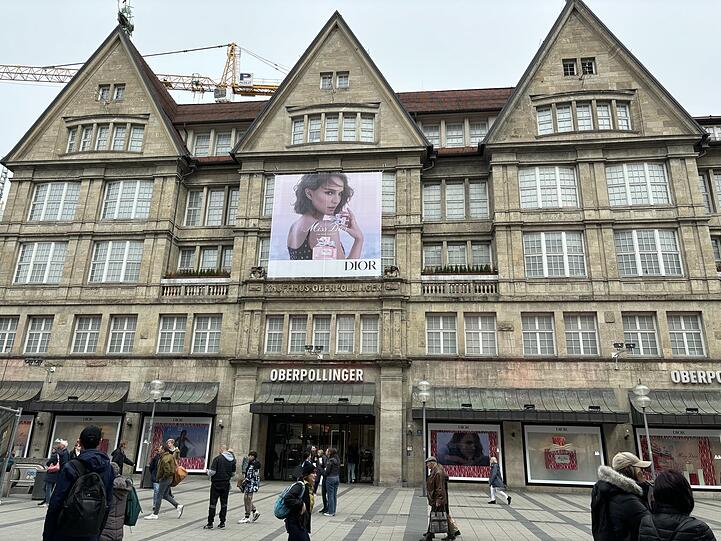Das Luxuskaufhaus Oberpollinger in der Münchner Fußgängerzone gehörte zu Benkos Signa. Die Handelskette ist bereits verkauft.
