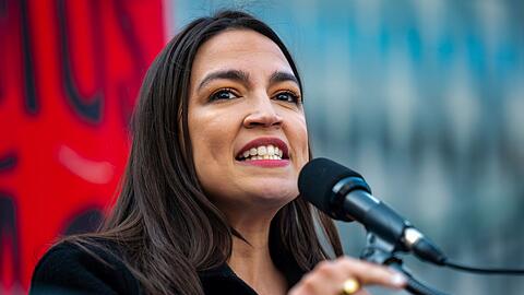 Ocasio-Cortez ist eine Wortf&uuml;hrerin des linken Fl&uuml;gels der Demokraten.