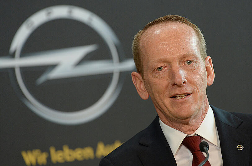 Opel-Chef Karl-Thomas Neumann hat die Abgasreinigung bei Dieselmotoren des Unternehmens verteidigt. Foto: Arne Dedert