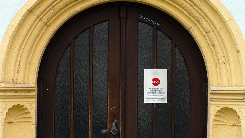 Im Würzburger Seniorenheim St. Nikolaus sind inzwischen zehn Menschen nach einer Infektion mit dem Coronavirus gestorben.