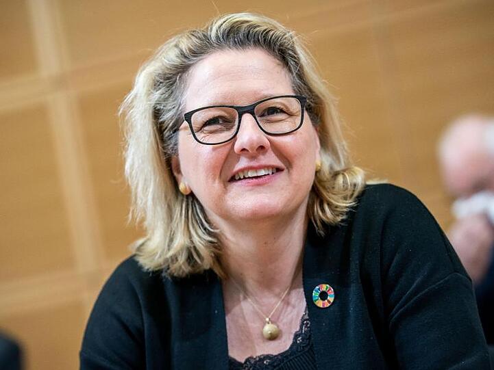Umweltministerin Svenja Schulze sieht Atomenergie nicht als Alternative.