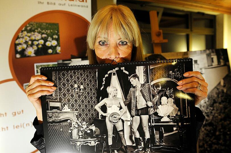 Starfotograf Manfred Baumann präsentiert seinen neuen Nackt-Kalender - Die Bilder