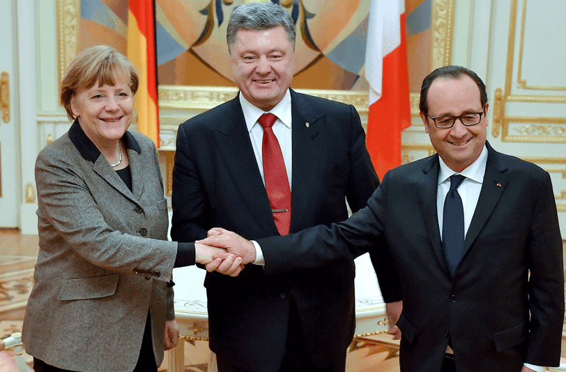 Dreiergipfel mit den Präsidenten Petro Poroschenko (Ukraine) und François Hollande (Frankreich).