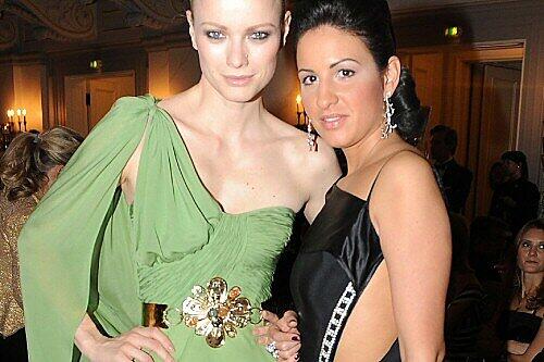 Franziska Knuppe und Minu Barati