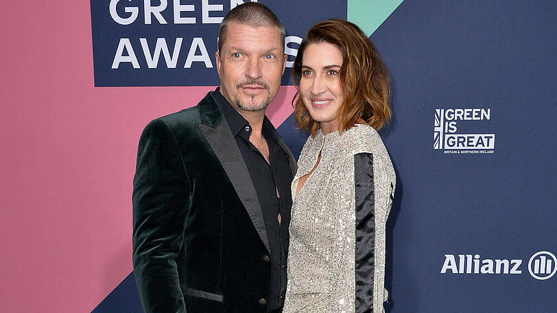 Hardy Krüger jr. mit seiner Ehefrau bei der Verleihung der Green Tech Awards im September 2020.