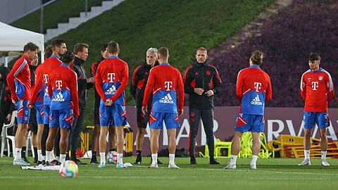 Beim FC Bayern gibt es vor dem Re-Start gleich mehrere Konkurrenzkämpfe um die Startelf.