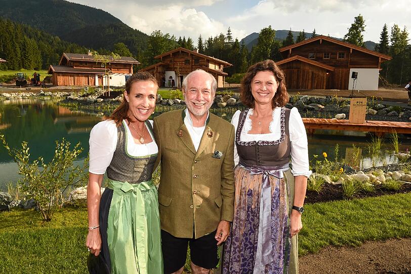 Klaus Dieter Graf von Moltke mit Frau Susanne Gräfin von Moltke und Ilse Aigner (Bayerische Staatsministerin)