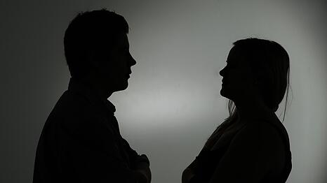 Laut einer neuen YouGov-Umfrage nehmen viele Deutsche den Umgangston heute rauer wahr als vor f&uuml;nf Jahren. (Symbolbild)