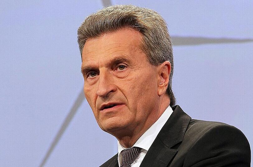 EU-Kommissar Günther Oettinger spricht sich gegen die Rente mit 63 und für eine längere Lebensarbeitszeit aus.