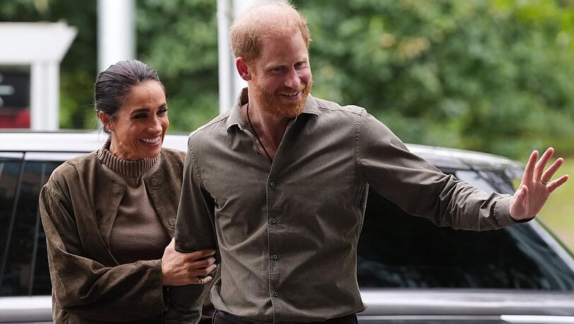 Herzogin Meghan und Prinz Harry zogen 2020 von Großbritannien in die USA. Jetzt kommen sie zurück. Herzogin Meghan und Prinz Harry zogen 2020 von Großbritannien in die USA. Jetzt kommen sie zurück.