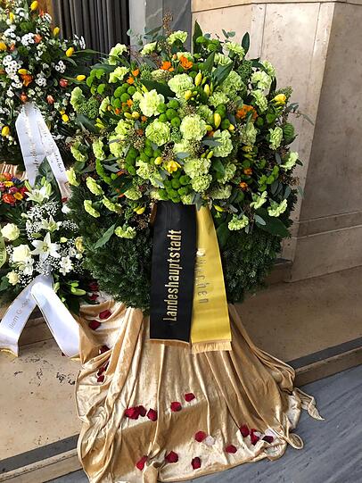 Dieser Kranz stammt von der Landeshauptstadt München