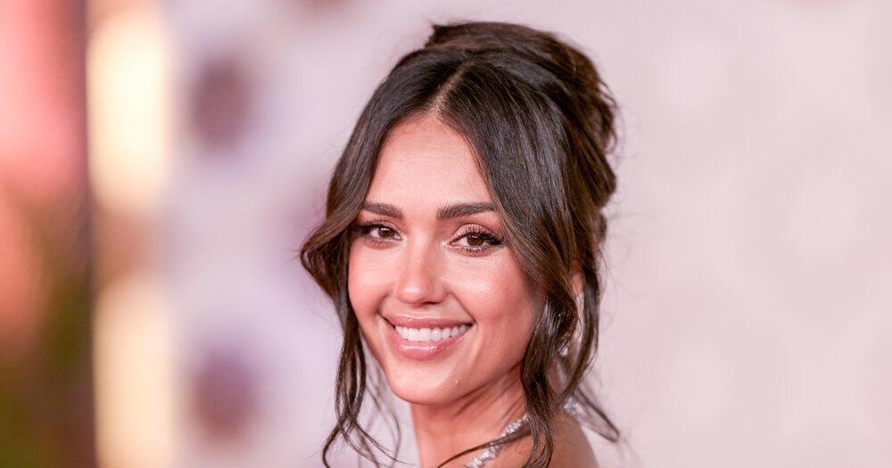 Schreckliche-Nacktszene-war-f-r-Jessica-Alba-dem-tigend