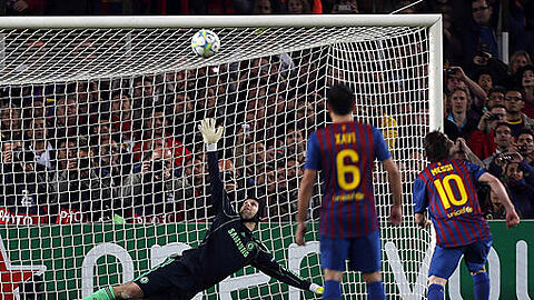 Die Vorentscheidung im Halbfinale der Champions League: Lionel Messi vergibt einen Elfmeter für den FC Barcelona.
