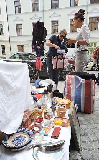 Hofflohmarkt in der Braisacher Straße