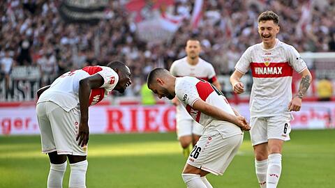 Zeigten sich erneut treffsicher: Die VfB-Stürmer Serhou Guirassy (l) und Deniz Undav.