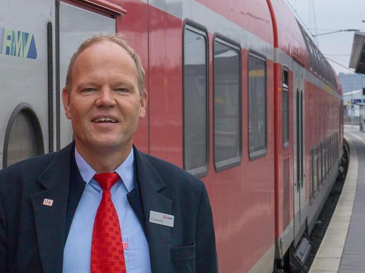 Erfolgreicher Titelverteidiger: Zugbegleiter Peter Hohmann hat die Auszeichnung "Social Media Hero 2018" der Deutschen Bahn erneut gewonnen.