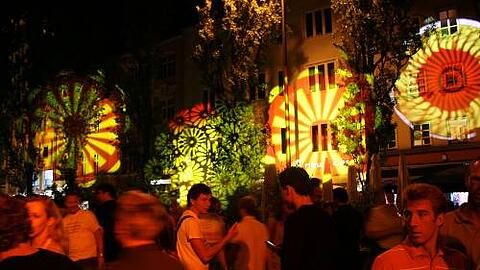 Heiße Party &ndash; doch heuer leiden Corso Leopold und Streetlife Festival unter hohen Kosten und wenig Besuchern.