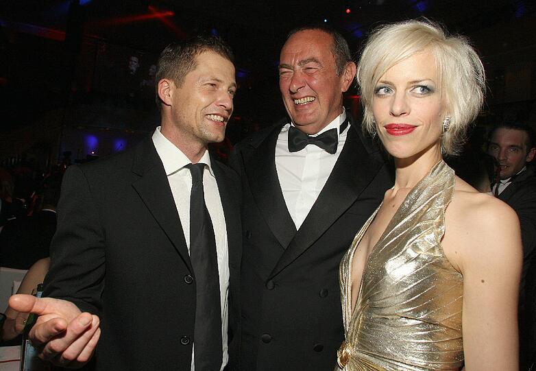 Til Schweiger mit seinem Freund und Förderer Bernd Eichinger und dessen Frau Katja. Bernd Eichinger starb im Januar 2011.