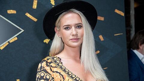 Sarah Knappik setzt sich für einen guten Zweck ein
