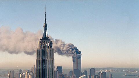 Fast 3.000 Menschen kamen durch die verheerenden Attacken vor 25 Jahren ums Leben. (Archivbild)
