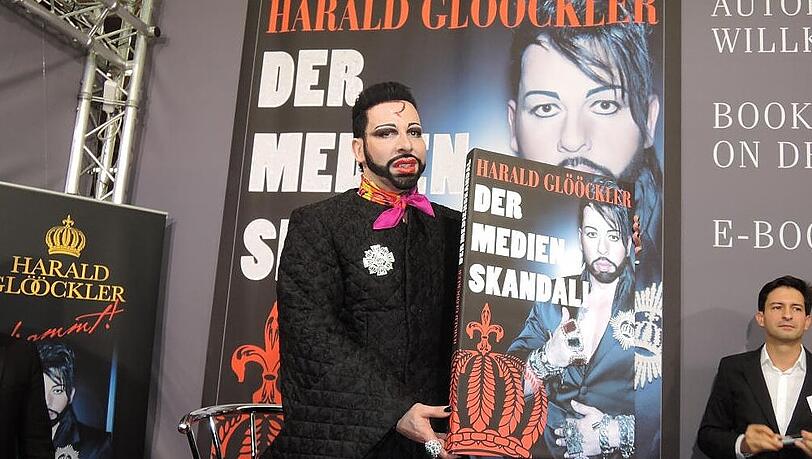 Auf der Frankfurter Buchmesse präsentierte Harald Glööckler sein neues Buch Auf der Frankfurter Buchmesse präsentierte Harald Glööckler sein neues Buch