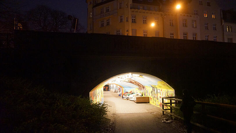 Bilder von der Räumung des Obdachlosenlagers an der Kapuzinerstraße am Dienstagmorgen.