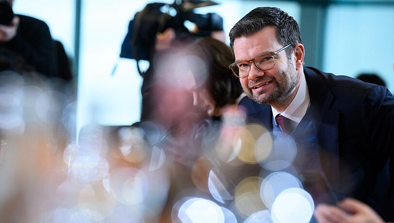 Der Umgang des Justizministers Marco Buschmann (FDP) mit dem Thema Miete sorgt bei den Koalitionspartnern SPD und Grüne für Ärger.