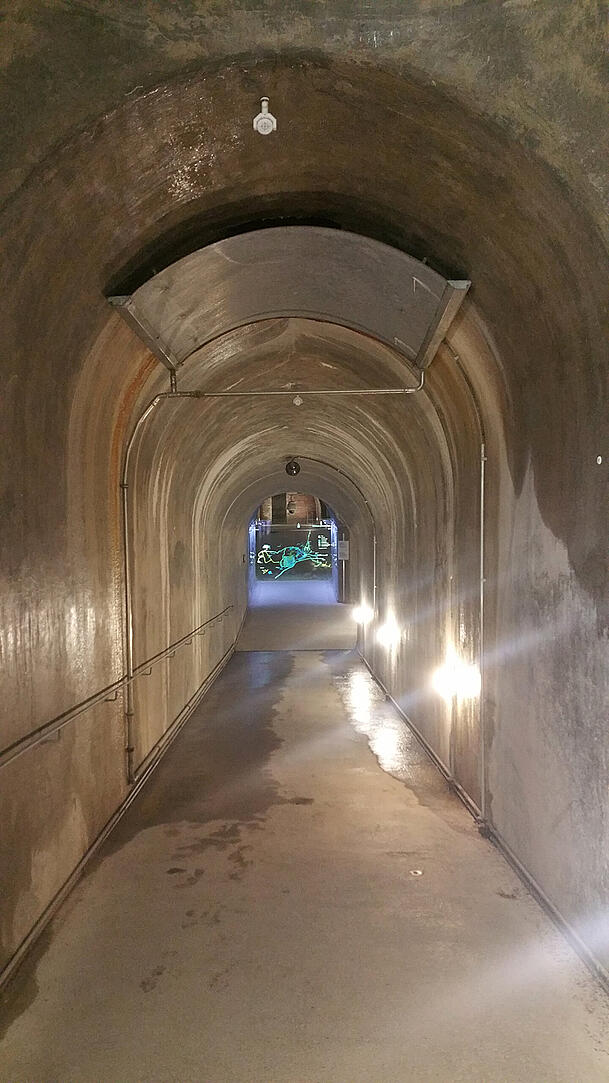 Im Inneren des öffentlichen Bunkerkomplexes des Obersalzbergs. Im Inneren des öffentlichen Bunkerkomplexes des Obersalzbergs.