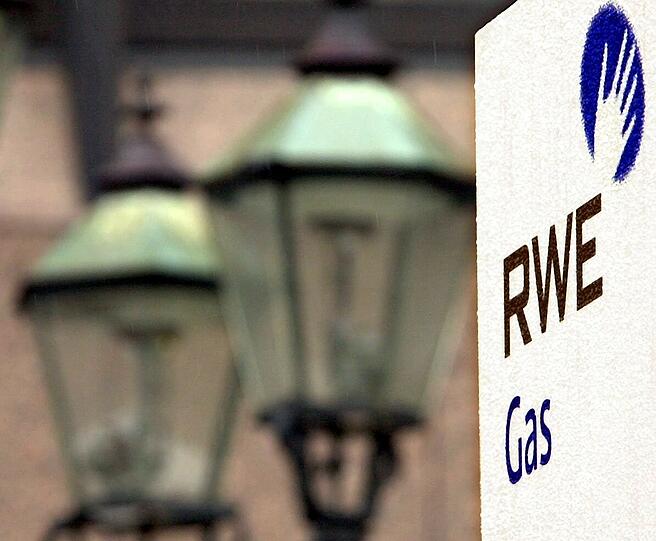 Harry Roels, geschätzte 12 Millionen Euro Nachdem RWE 2007 lang andauernde Querelen im Vorstand nachgesagt wurden, dankte der Vorstandchef Roels ab und nahm geschätzte 12 Millionen Euro gleich mit.
